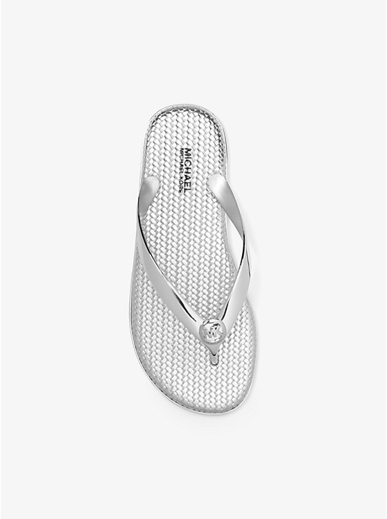 Women Michael Kors Jet Set Metallic Jelly Flip Flops Silver | YGRSTF-593